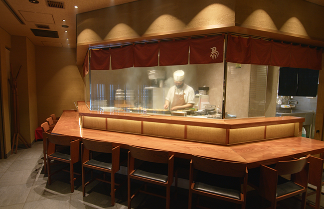 カウンター 10席