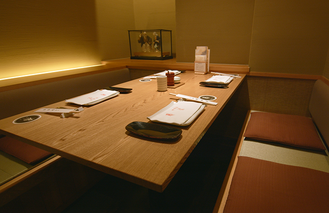 奥座敷 4席×2